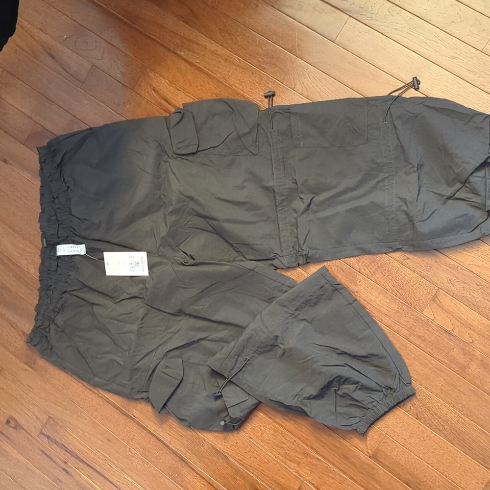 Halara Cargo Pants